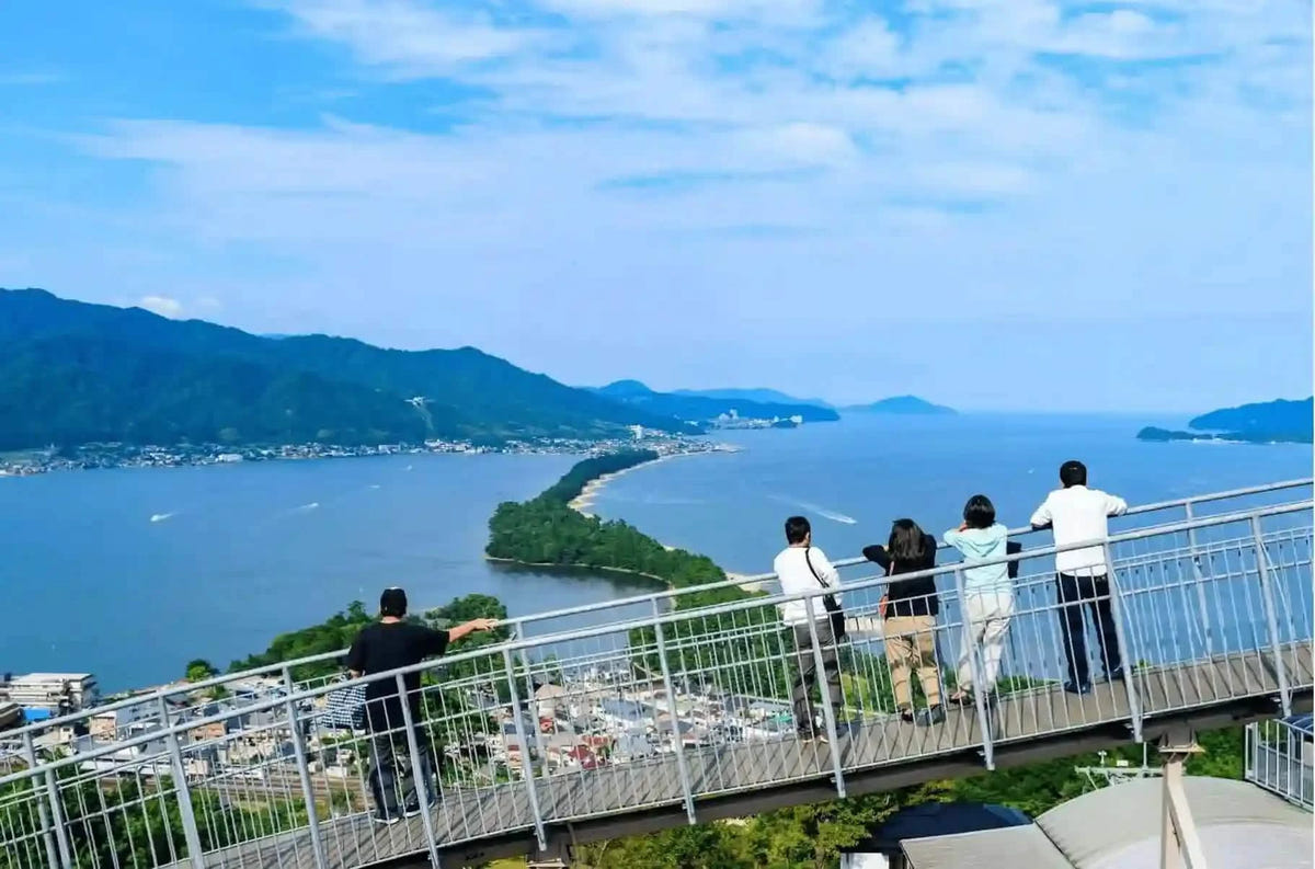 Private Amanohashidate, Ine Funaya & Miyama Tour from Kyoto/Osaka