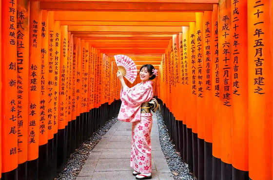 Arashiyama Sagano Train, Nara Park, Fushimi Inari Taisha Tour from Osaka