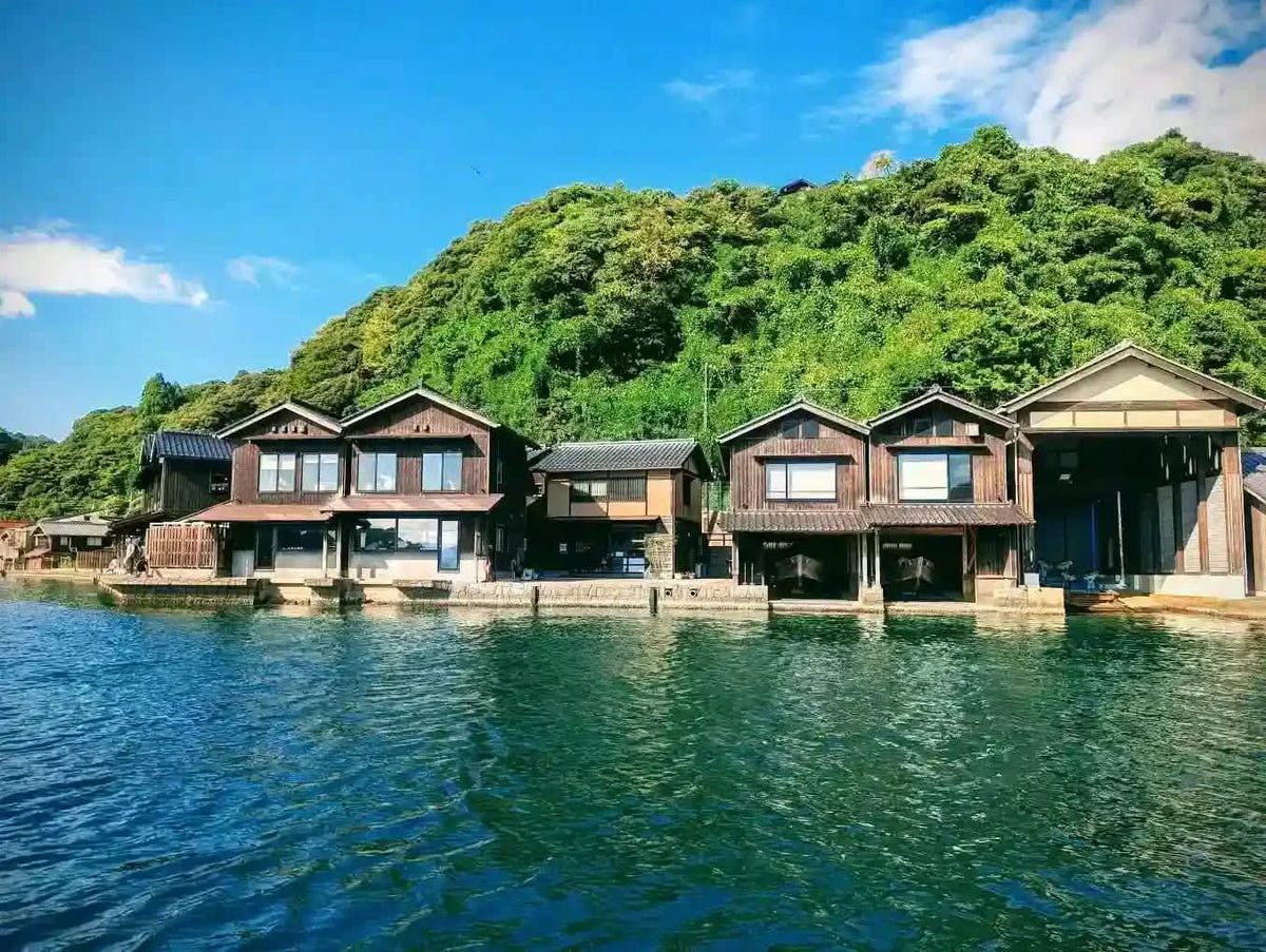 Private Amanohashidate, Ine Funaya & Miyama Tour from Kyoto/Osaka