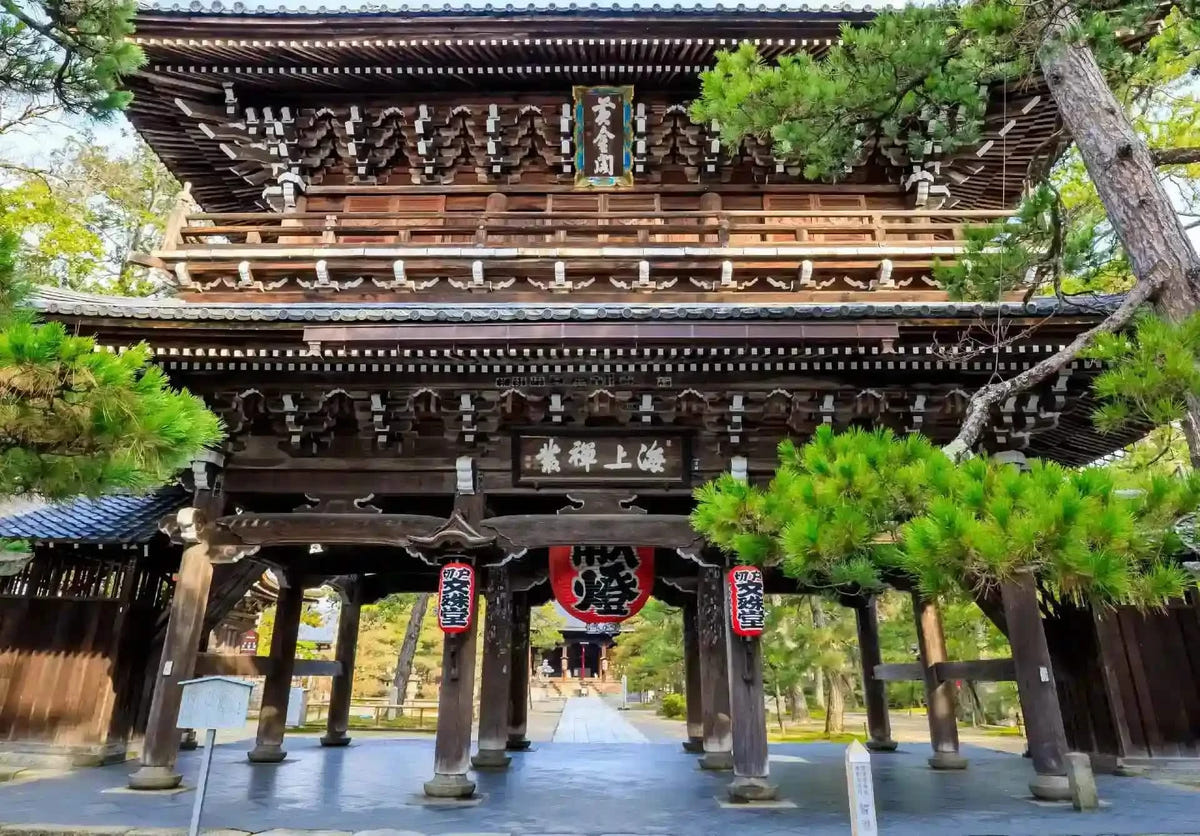 Private Amanohashidate, Ine Funaya & Miyama Tour from Kyoto/Osaka