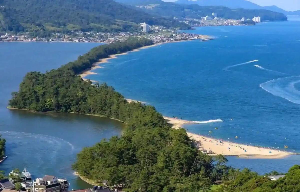 Private Amanohashidate, Ine Funaya & Miyama Tour from Kyoto/Osaka