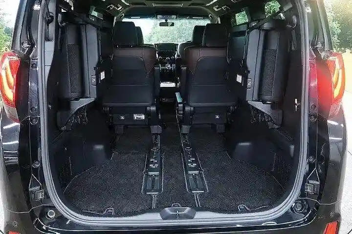Private Transfer Osaka to Kansai Airport